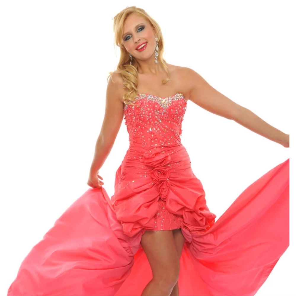 Precious Formals P50064 Size 16